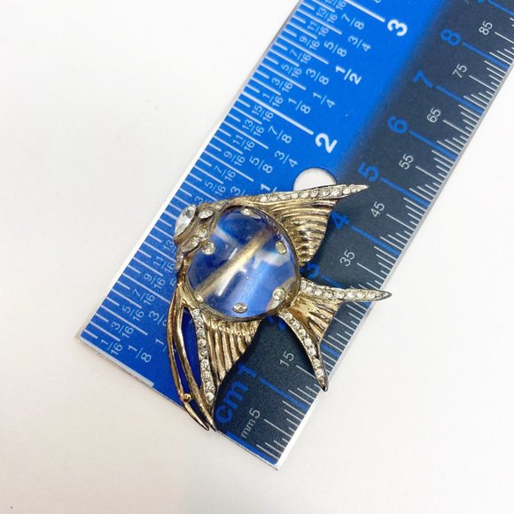 555 vintage Coro Sterling Jelly Belly Fish Brooch / Pin / Fur Clip - Picture 6 of 7